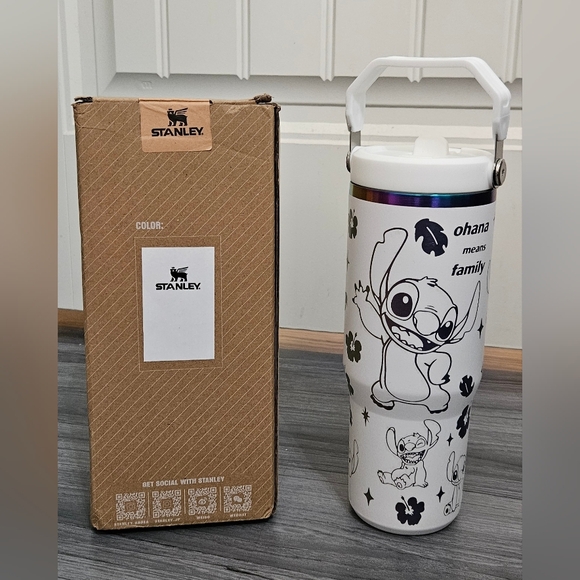 Stanley Stitch 30oz Iceflow Flip Straw Tumbler New In Box - Picture 2 of 12